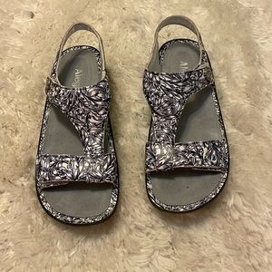 The Alegria Kerri Slingback Sandal in Smolder